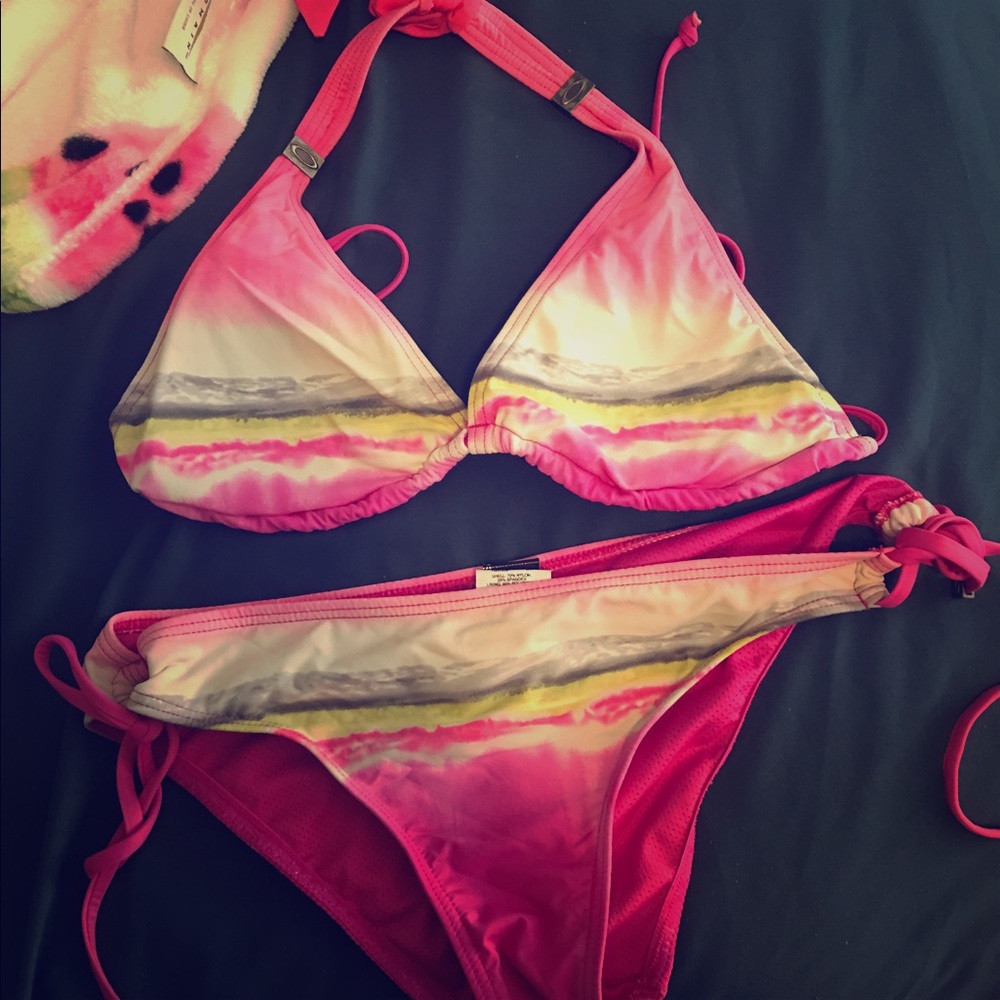 Oakley swimsuit
