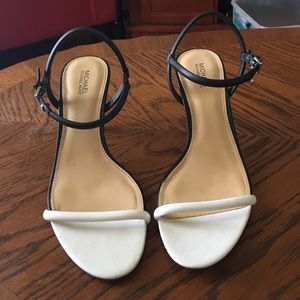 ⭐️Michael Kors Black and White Heels