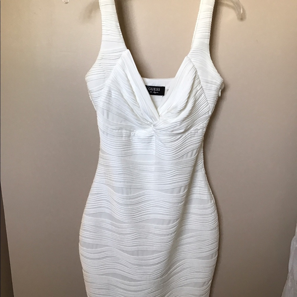 WHITE HOT SUMMER🇺🇸 sexy GUESS dress