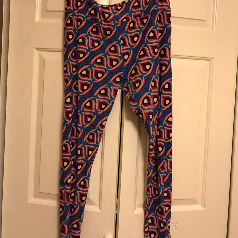 GUC TC Lularoe Leggings - Peacock design