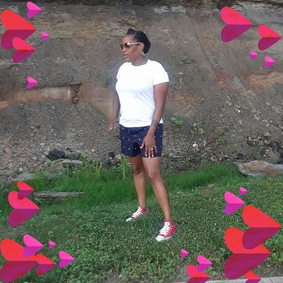 Meet your Posher, Deedee - Picture 1 of 1