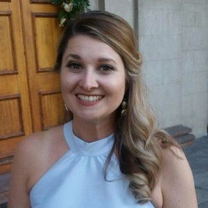 Meet your Posher, Caroline