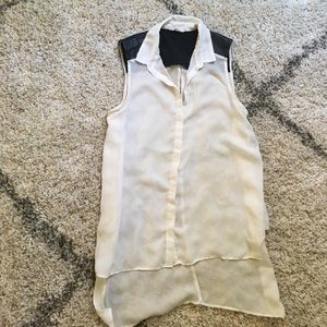 Silence + Noise b&w sleeveless blouse