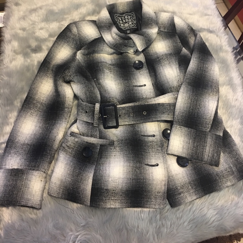 Beautiful jacket with belt💃💋