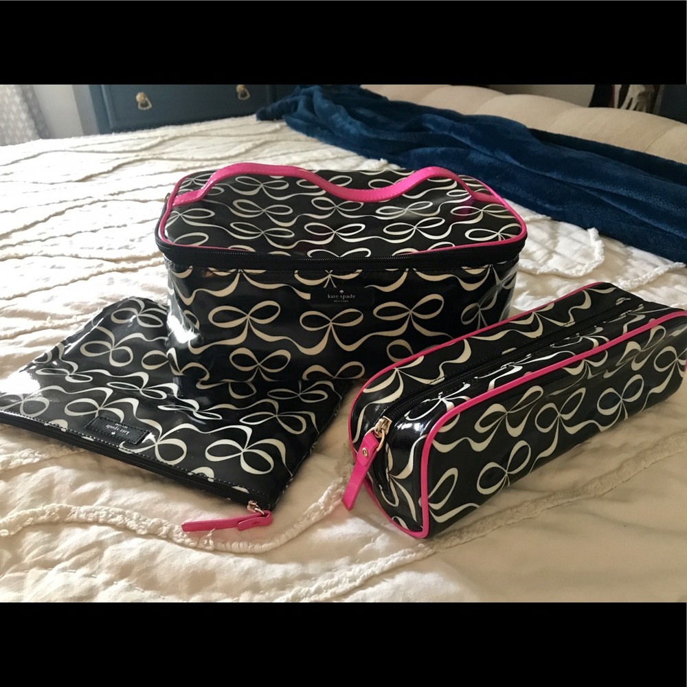 Kate Spade Cosmetic bag set