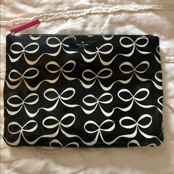 Kate Spade Cosmetic bag set - Picture 3 of 6