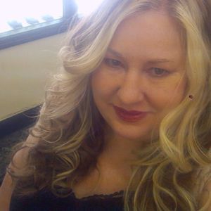 Meet your Posher, Kandy