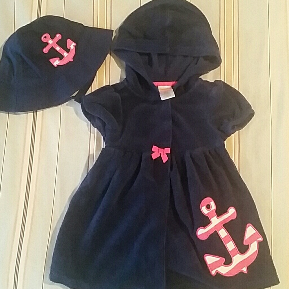 Gymboree 6-12 months coverup and hat