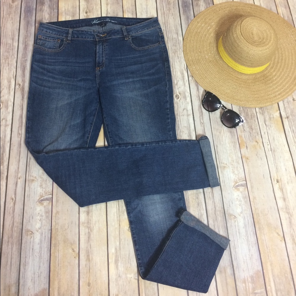 Kenneth Cole NY Distressed Straight Leg Jeans 30