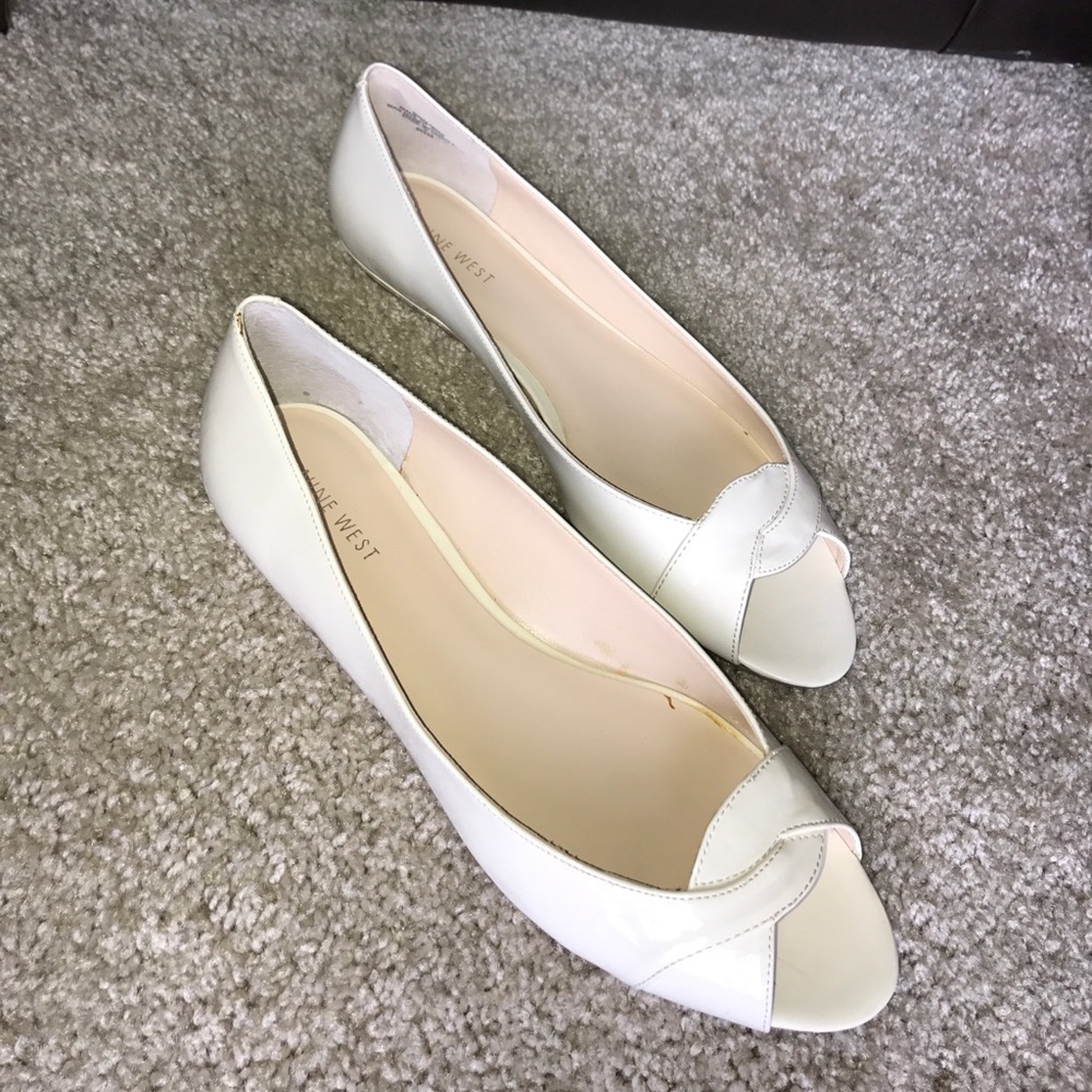 Nine West Aloha Flats