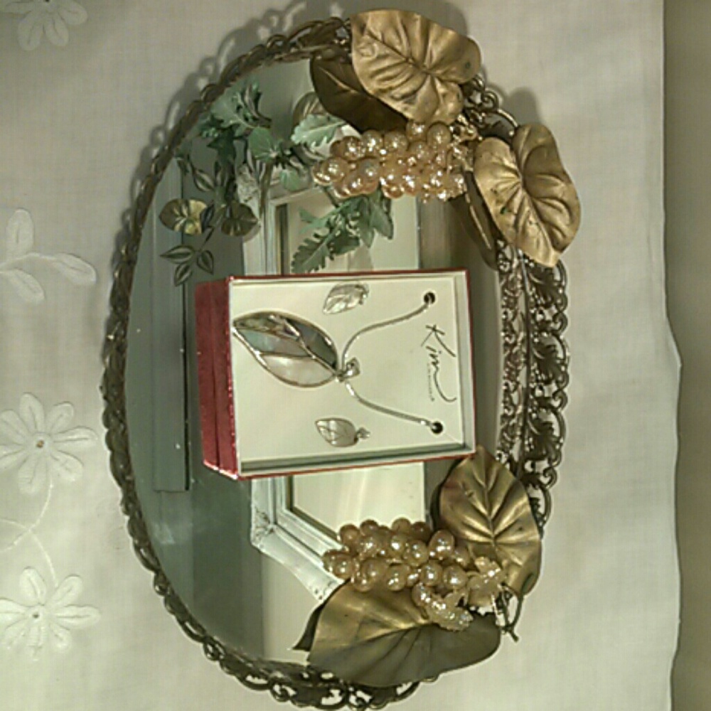 Silver Leaf Necklace and earrings