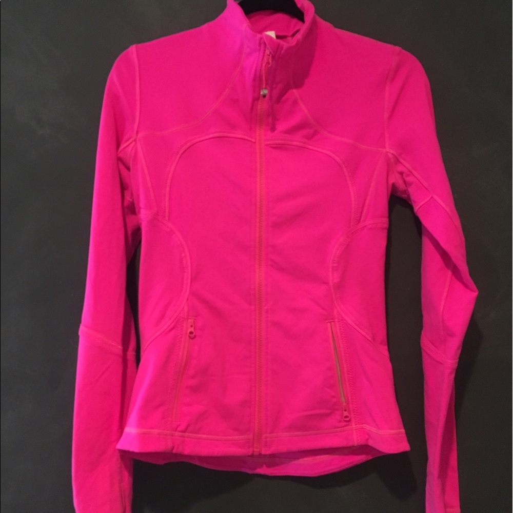 lulu zip up