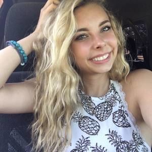 Meet your Posher, Hannah