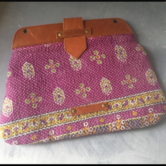 Anthropologie Handbags - Clutch with Leather