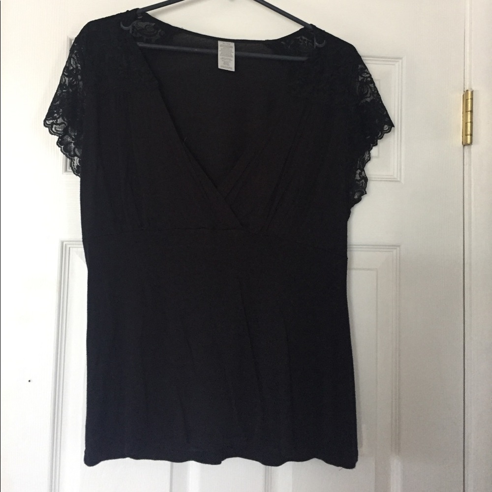 Black top with lace sleeve