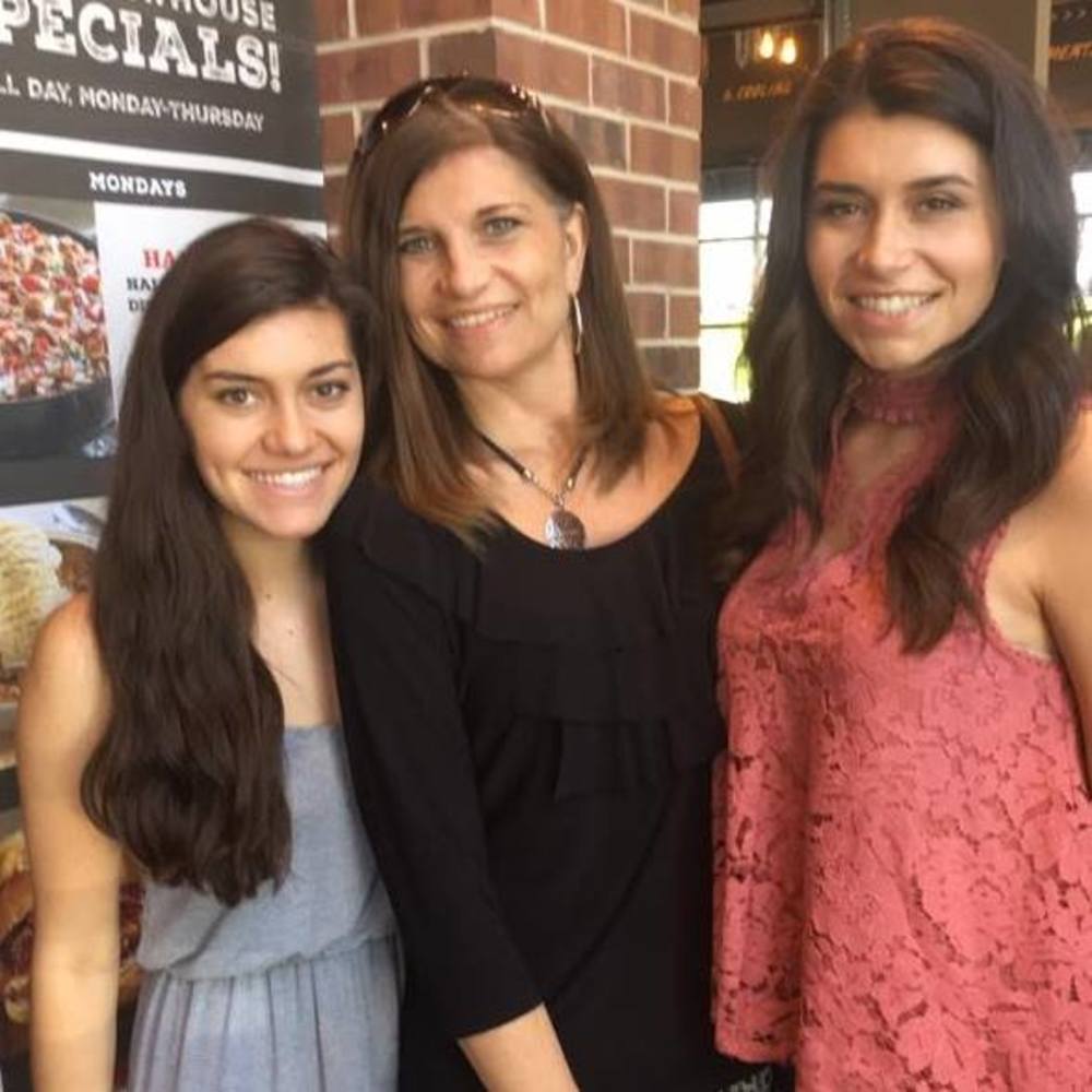 Meet your Posher, Makensie