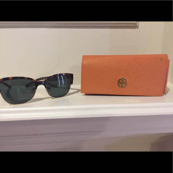Tory burch sunglasses