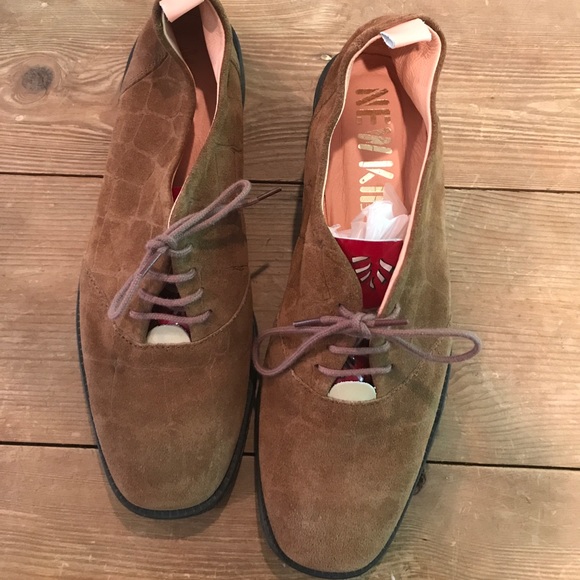 NWOT Urban Outfitters leather oxfords - Picture 4 of 5