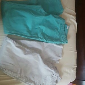 Bundles Two jean pants new wothout tag