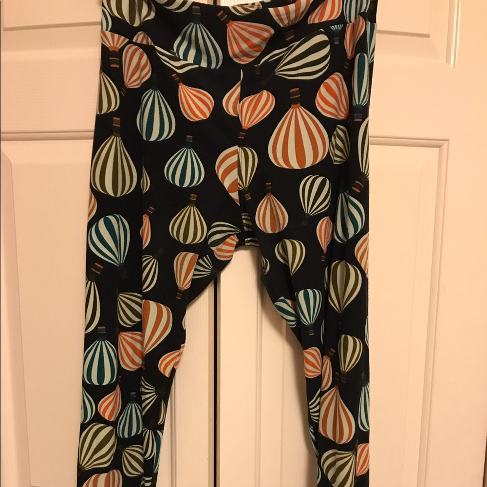 GUC Lularoe Leggings - Hot Air Balloons!