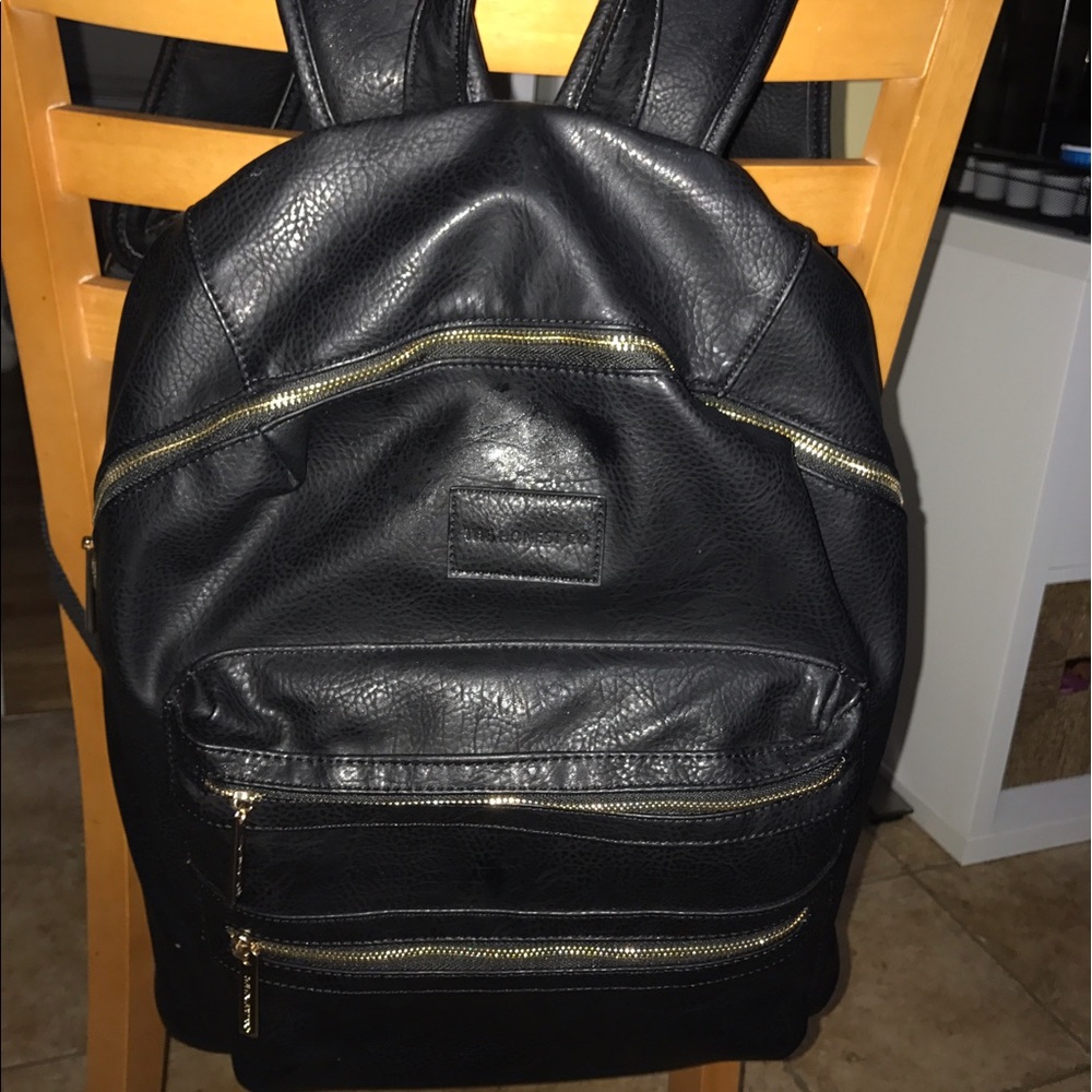 Vegan, great for traveling ,stylish