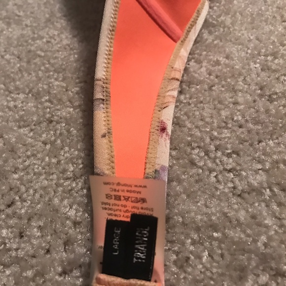 Authentic triangl bathing suit - Picture 4 of 7