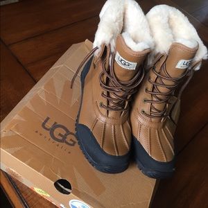 UGG - Adirondack Boot ll