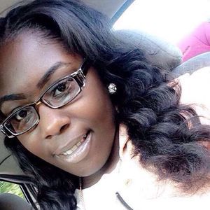 Meet your Posher, Lanisha