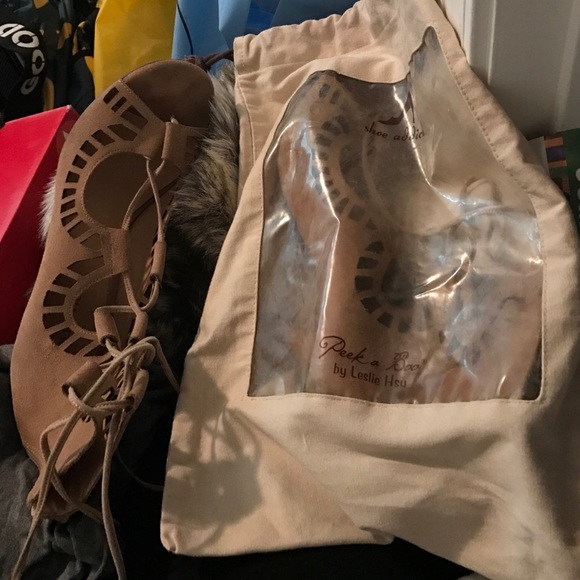 Heels - Picture 3 of 3