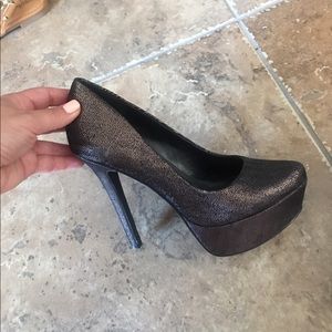 Jessica Simpson platform heels