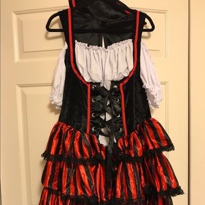 BNWOT Spirit Halloween Pirate Wench Costume