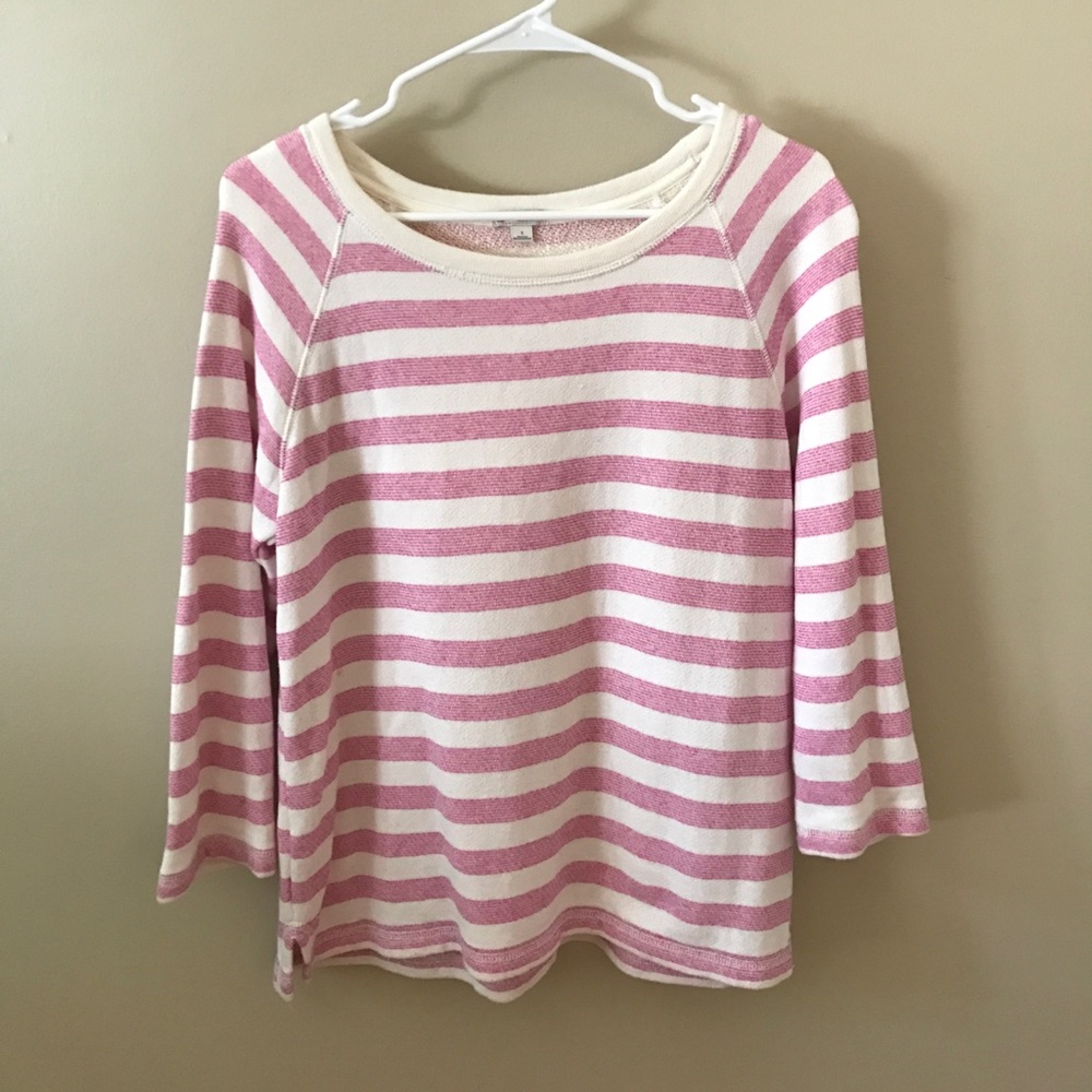 GAP sweatshirt