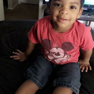 Meet your Posher, Kaylon