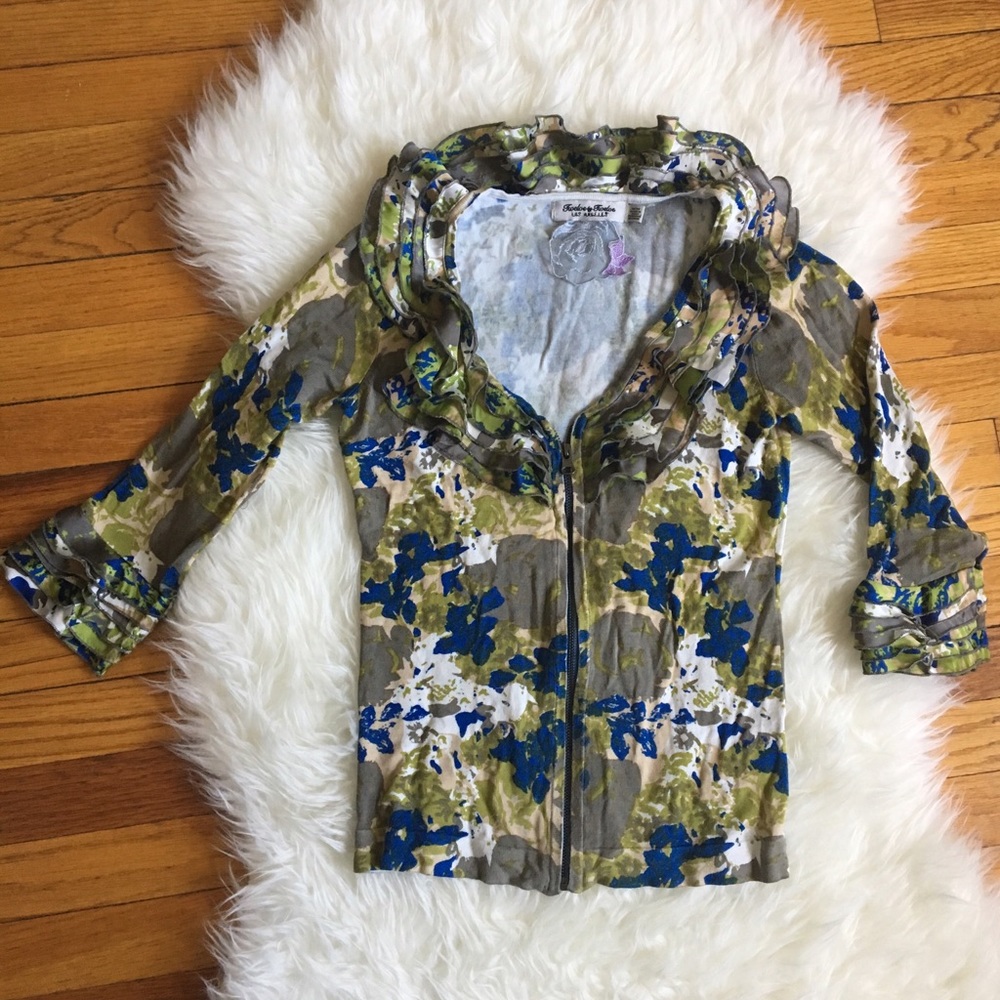 🌹 Abstract Floral Feminine Cardigan