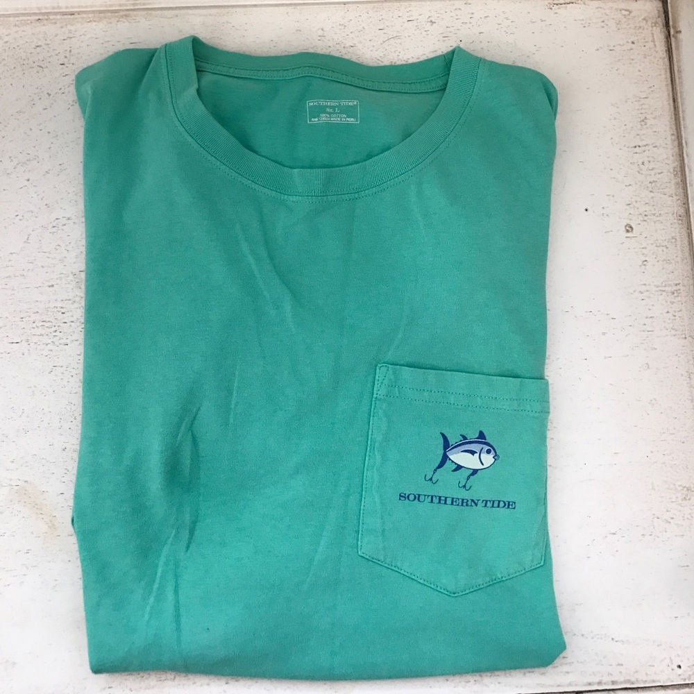 Men's Southern Tide short sleeve T-Shirt size LG