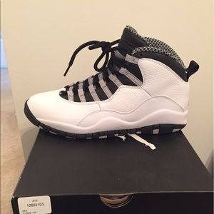 Jordan Retro 10