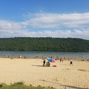 Meet your Posher, Angelina