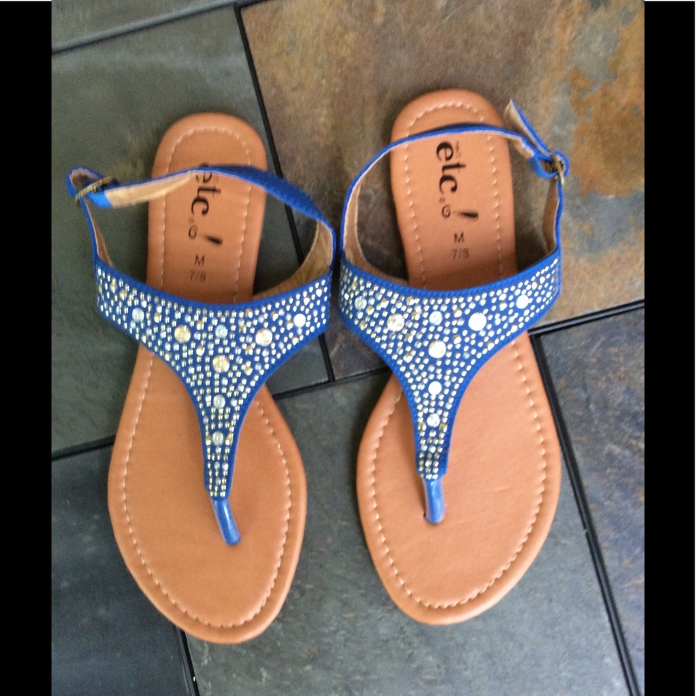 🆕 NEW-VERY CUTE SANDALS/ ADJUSTABLE STRAP NWOT - Picture 4 of 6