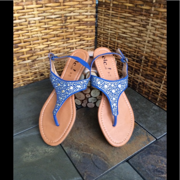 🆕 NEW-VERY CUTE SANDALS/ ADJUSTABLE STRAP NWOT - Picture 5 of 6