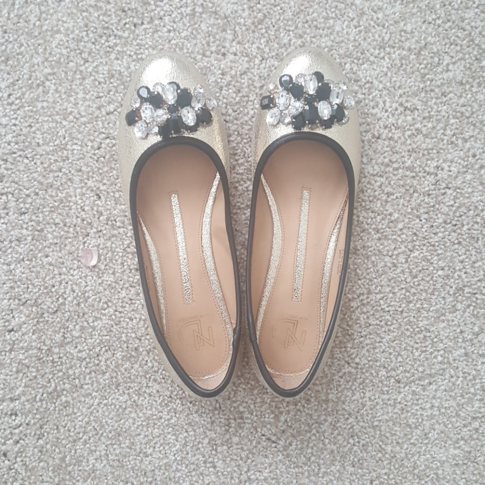 Gold flats