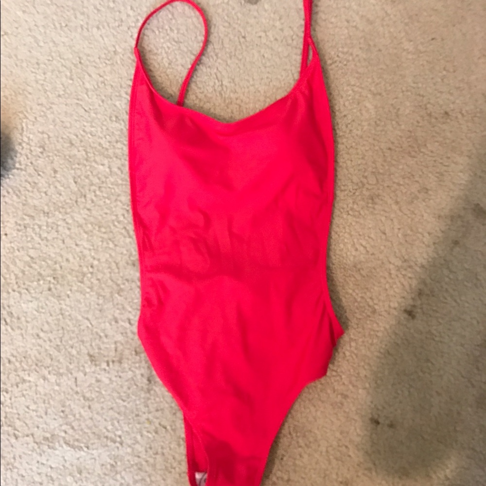 Red Sunny and Co Pamela whole piece