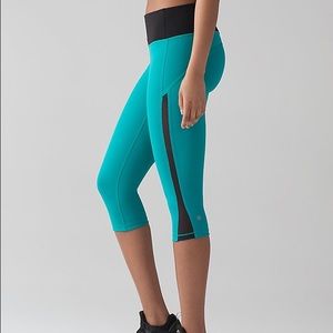 Lululemon Smooth Stride Crop