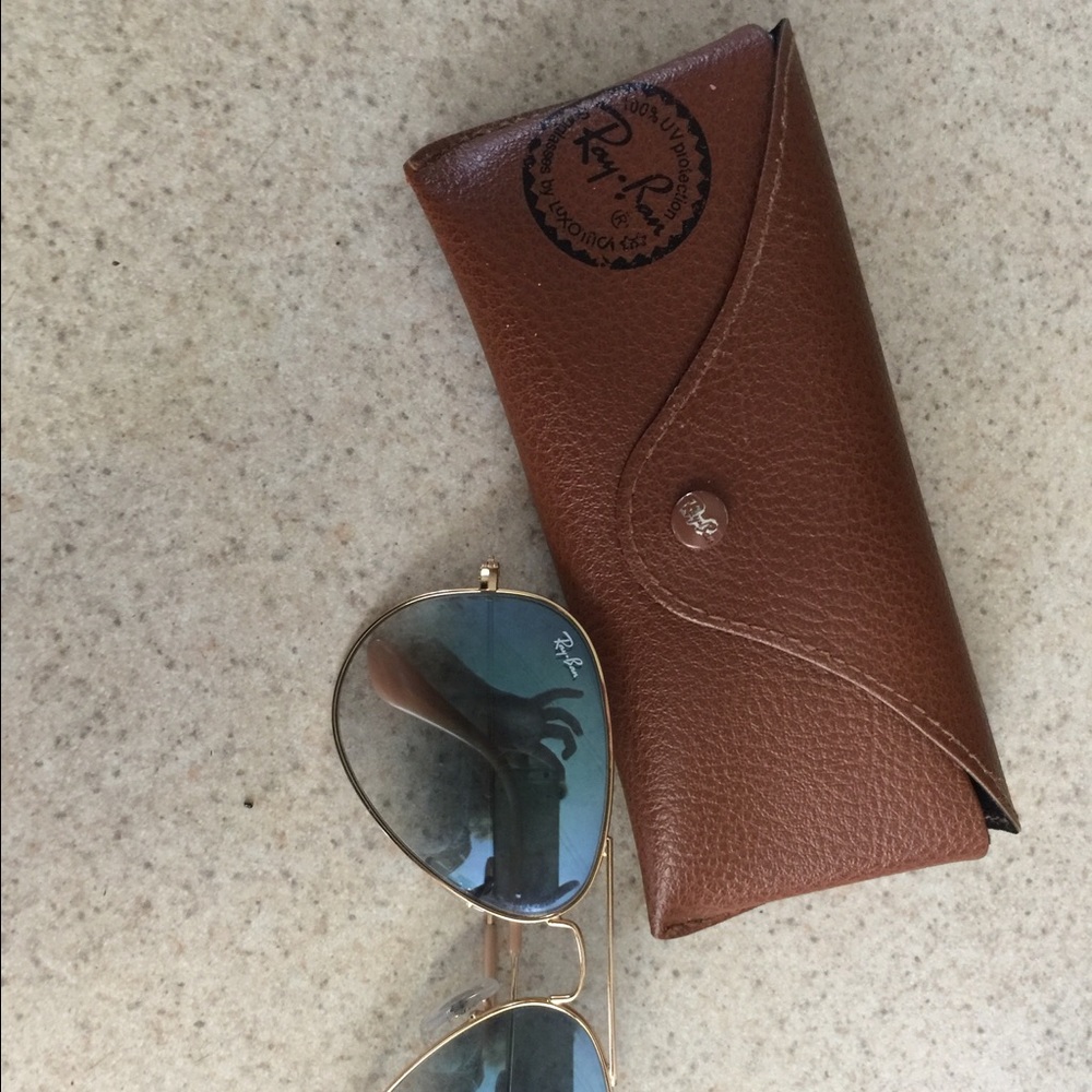 Ray ban Aviators blue gradient