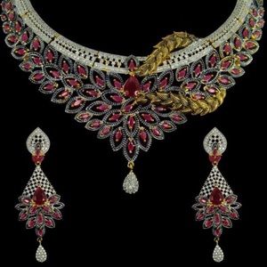 Jewelry set.