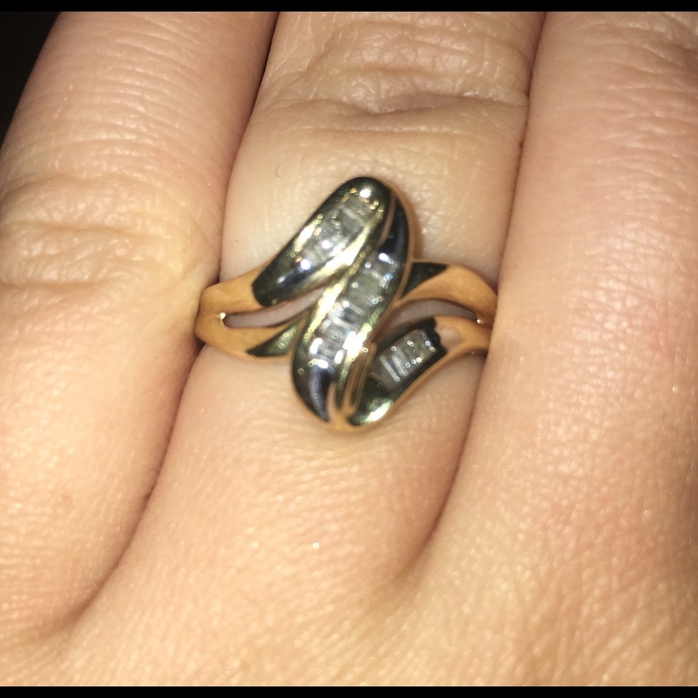 Gold Ring 10k F4