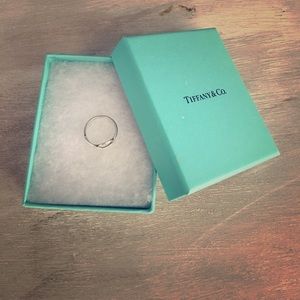Tiffany & Co. Infinity Ring