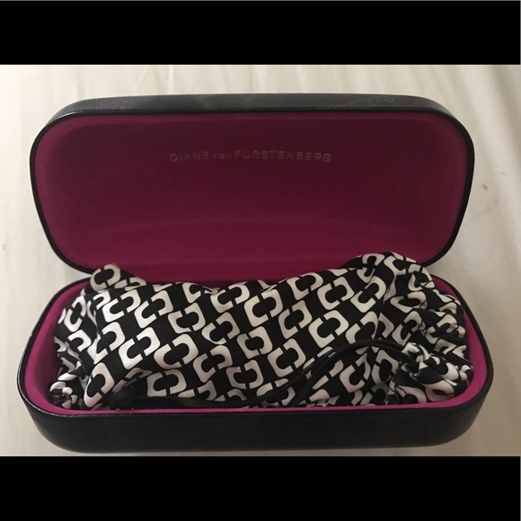 Diane Vin Furstenberg sunglasses