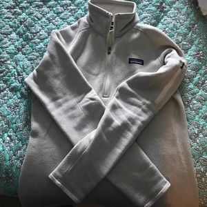 Patagonia Better Sweater 1/4 zip - Size medium