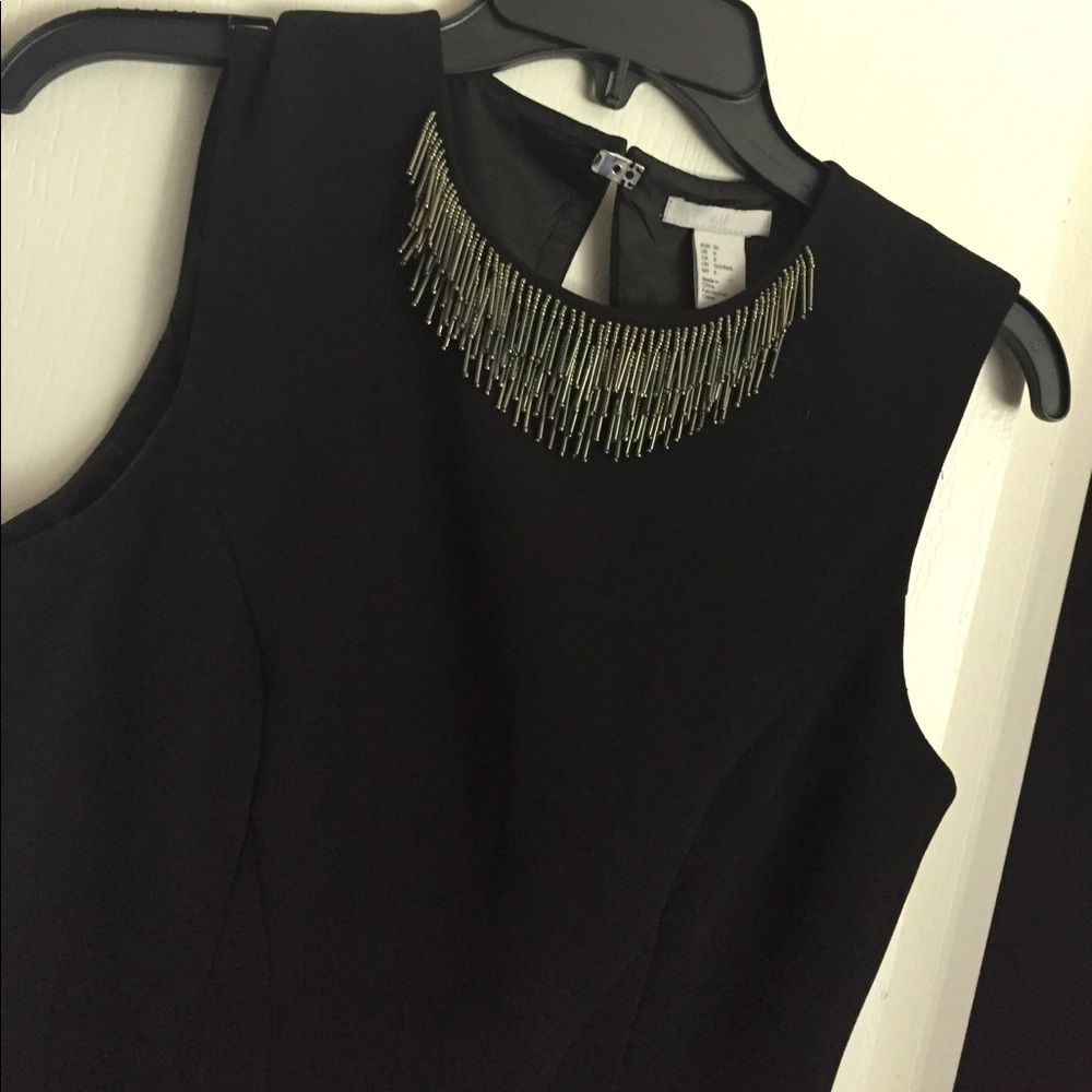 LITTLE BLACK DRESS
