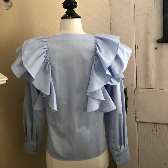 H&M Unique Ruffled Blouse - Picture 4 of 5